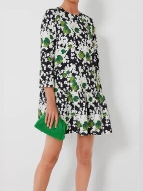 Tuckernuck Noir Hydrangea Blooms Pierce
Dress ~ XS